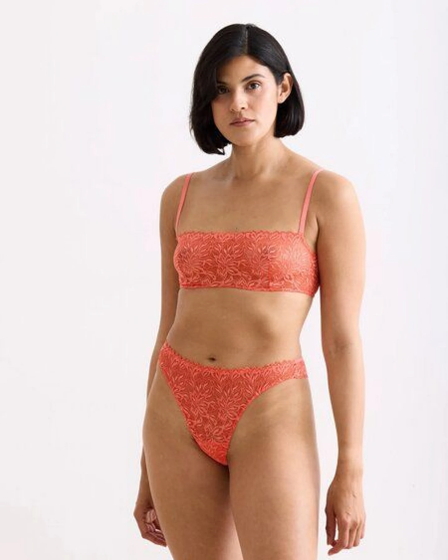 erlich textil Dreamy Lace String mit Spitze aus recyceltem Polyamid aus recyceltem Polyamid, made in Europe – Ansicht 3