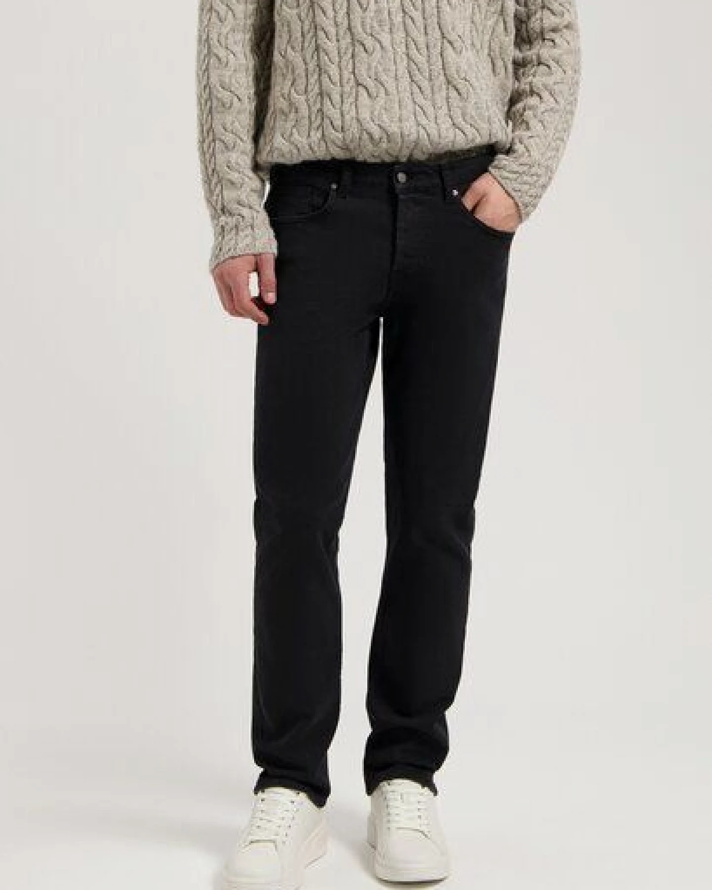 MUD Jeans Herren Jeans Tapered "Hank - Stone Black" – Ansicht 4