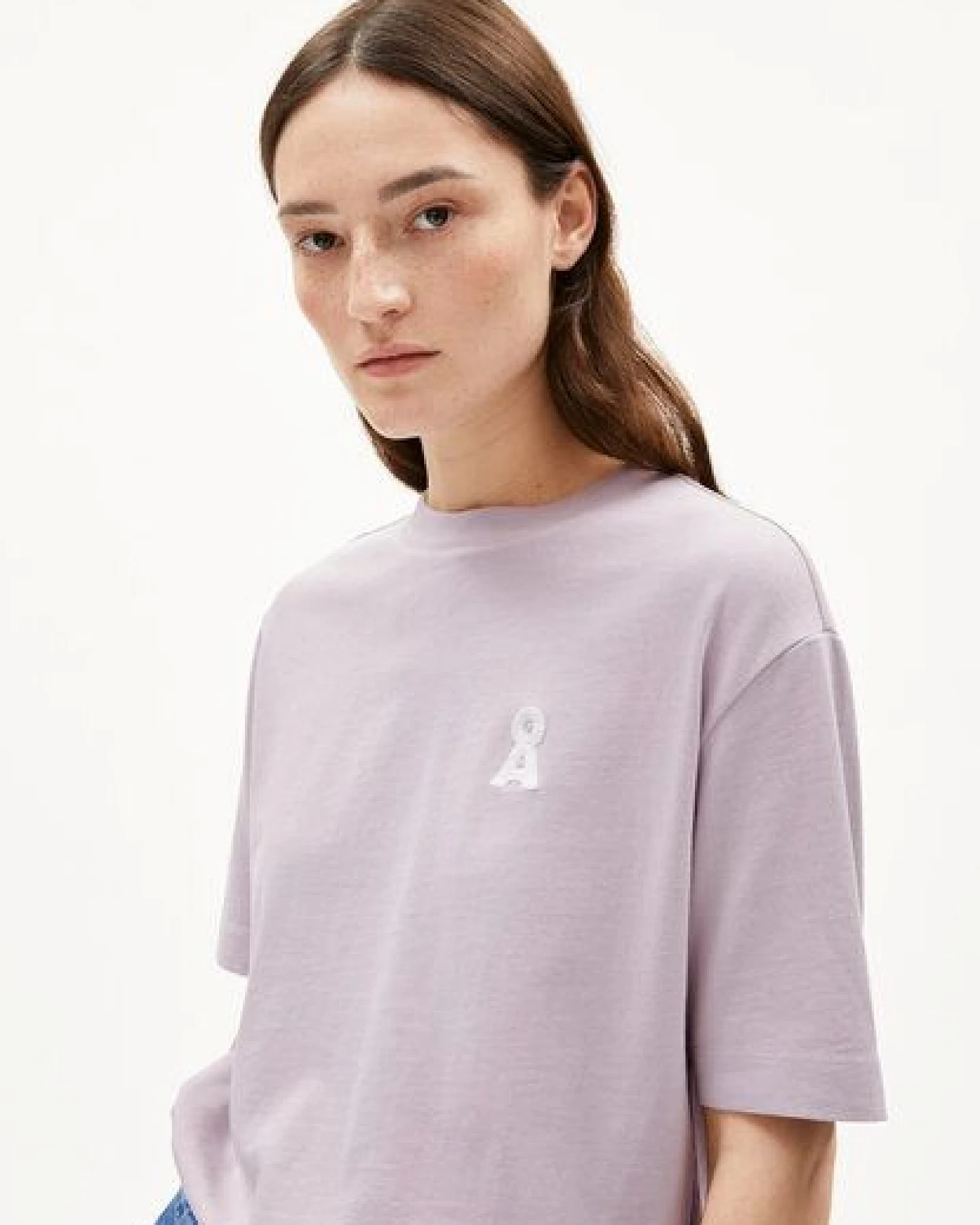 ARMEDANGELS ICONIC Å TARJAA Damen Heavyweight T-Shirt aus recyceltem Baumwoll Mix – Ansicht 3