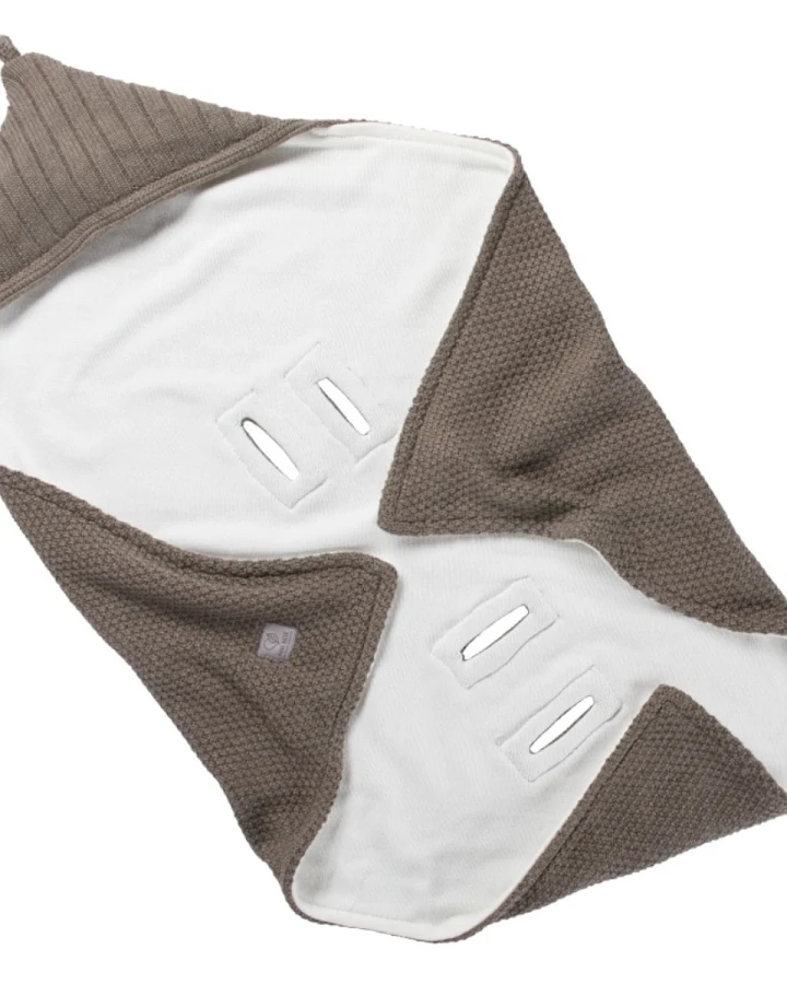 Einschlagdecke Babyschale Bio-Baumwolle dark brown melange Maße 75 x 75 cm