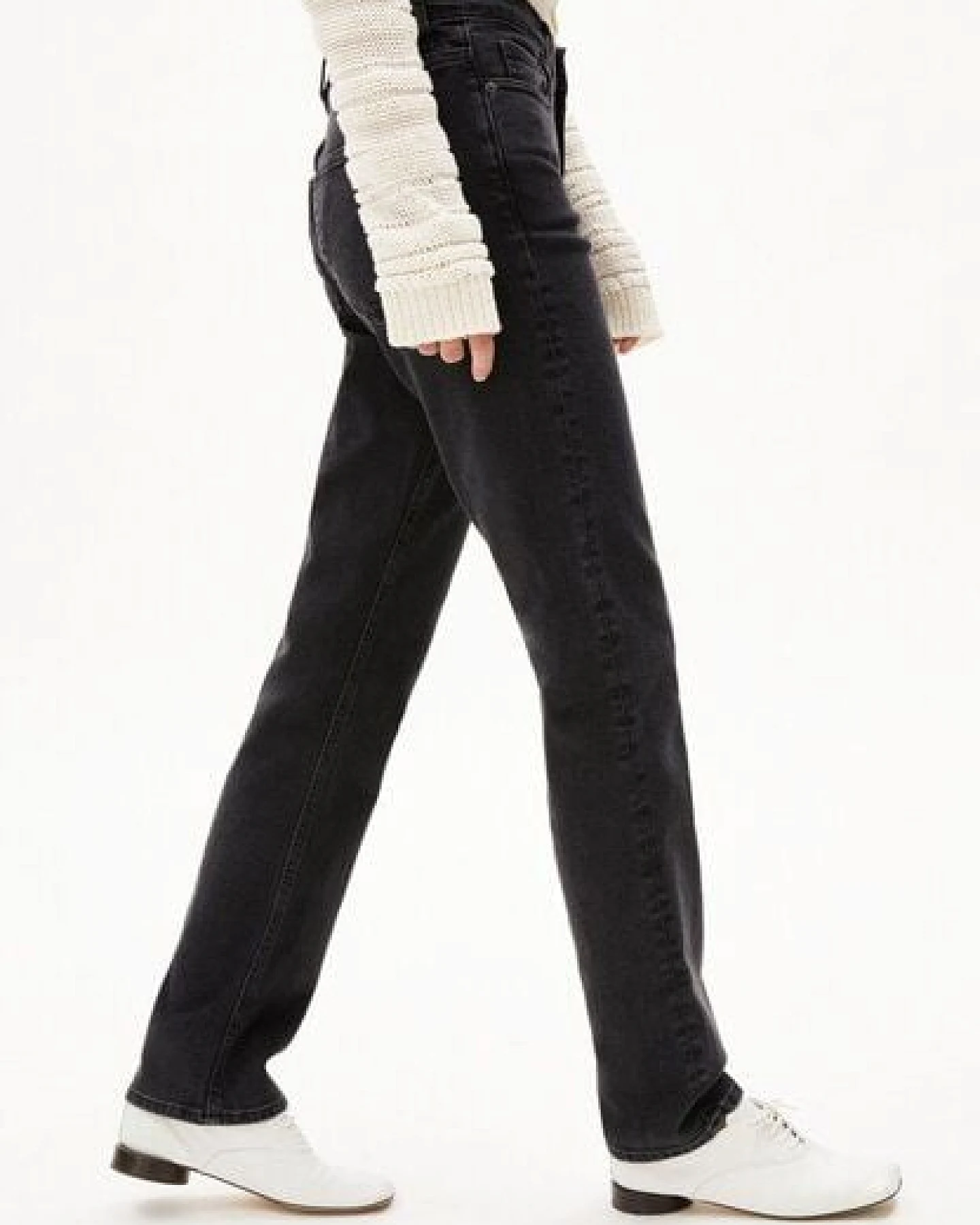 ARMEDANGELS CARENAA Damen Straight Jeans recycelter Baumwoll Mix Comfort Stretch – Ansicht 4