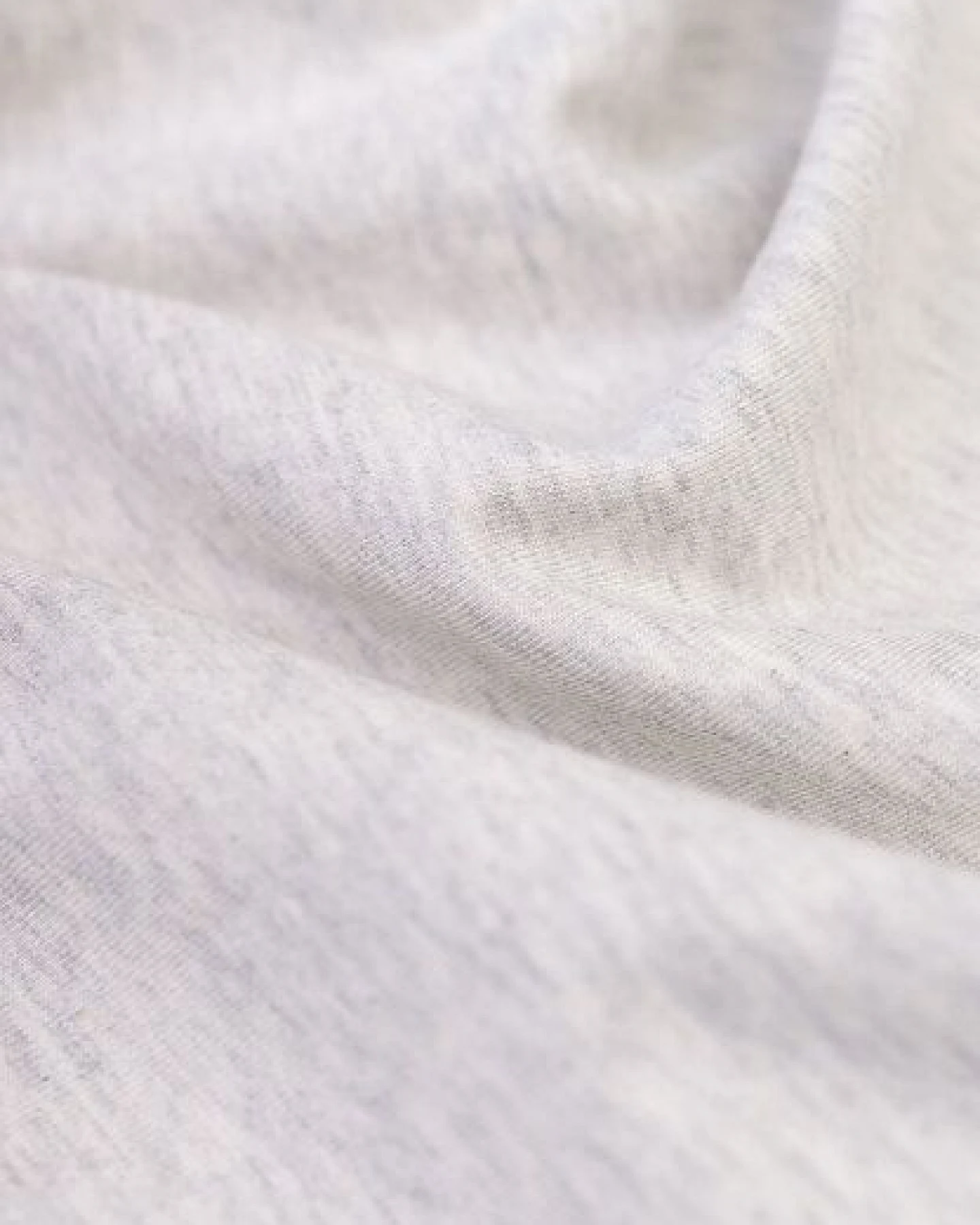 Rotholz T-Shirt mit breitem Kragen aus Bio-Baumwolle – Ansicht 3
