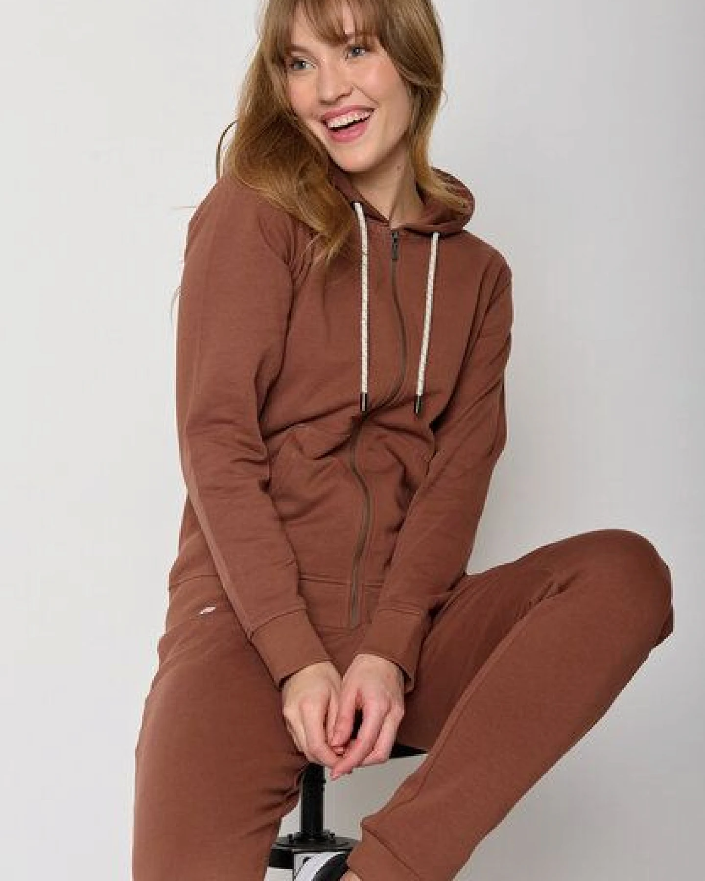 GREENBOMB Basic Vivid - Gemütliche Zipjacke aus Bio-Baumwolle / GOTS / Fair & Vegan – Ansicht 3