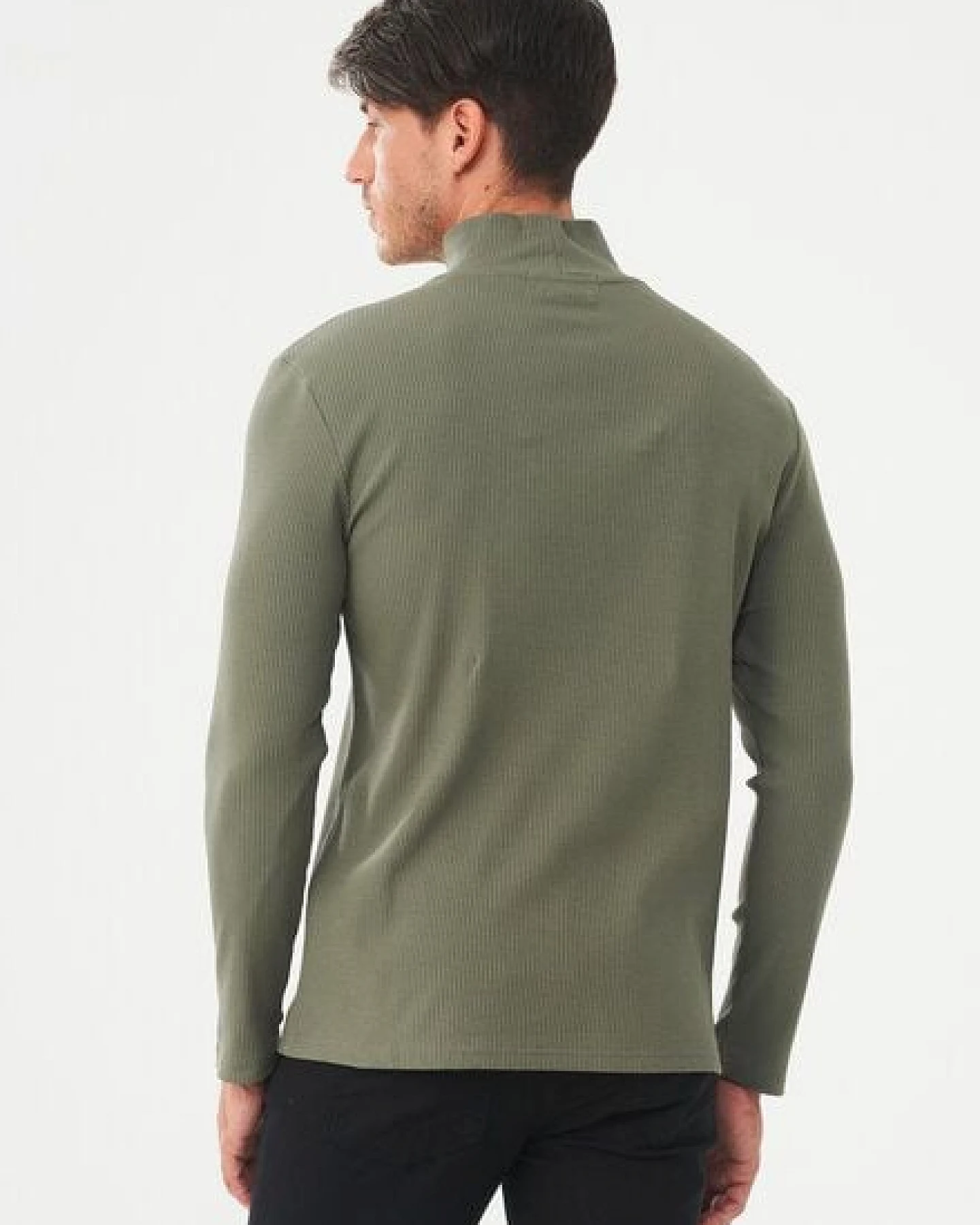 ORGANICATION Geripptes Langarmshirt aus Bio-Baumwolle mit Rollkragen – Ansicht 4