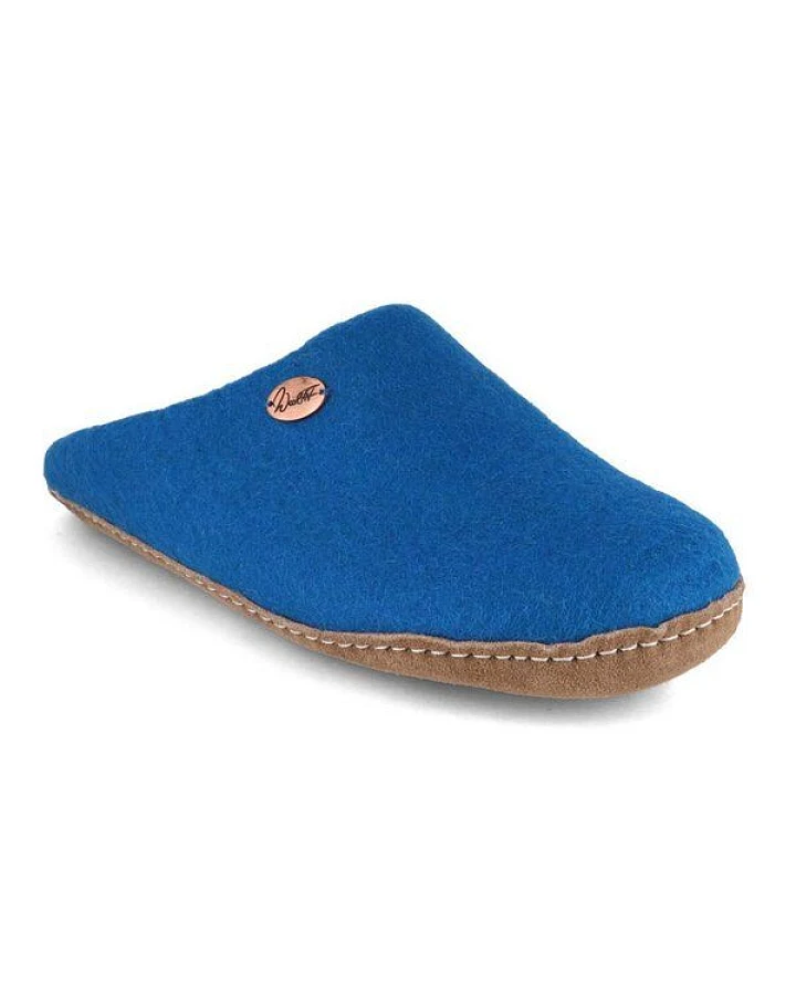 Blau