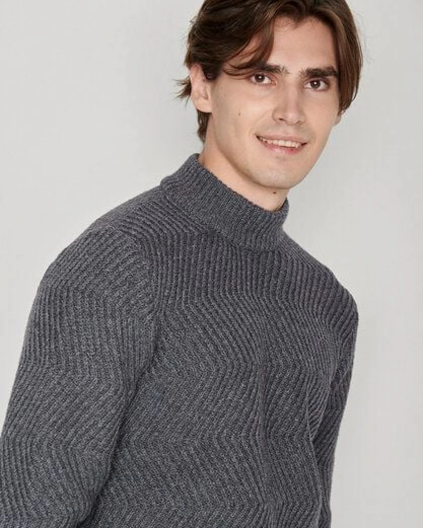 GREENBOMB Basic Go - Gemütlicher Strickpullover aus Woll Mix / Fair & Vegan – Ansicht 2
