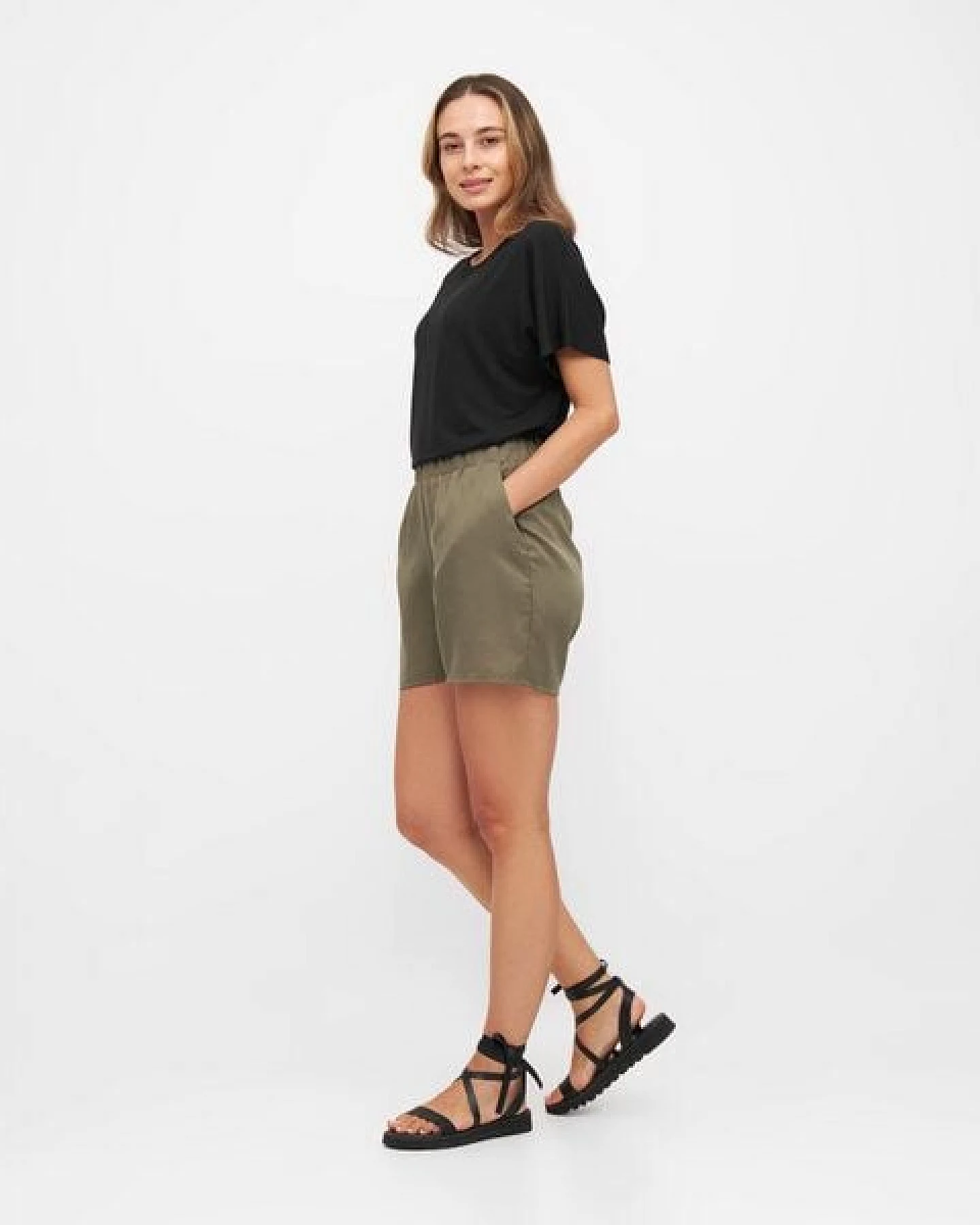 WiDDA berlin kurze Shorts in khaki aus TENCEL® – Ansicht 3