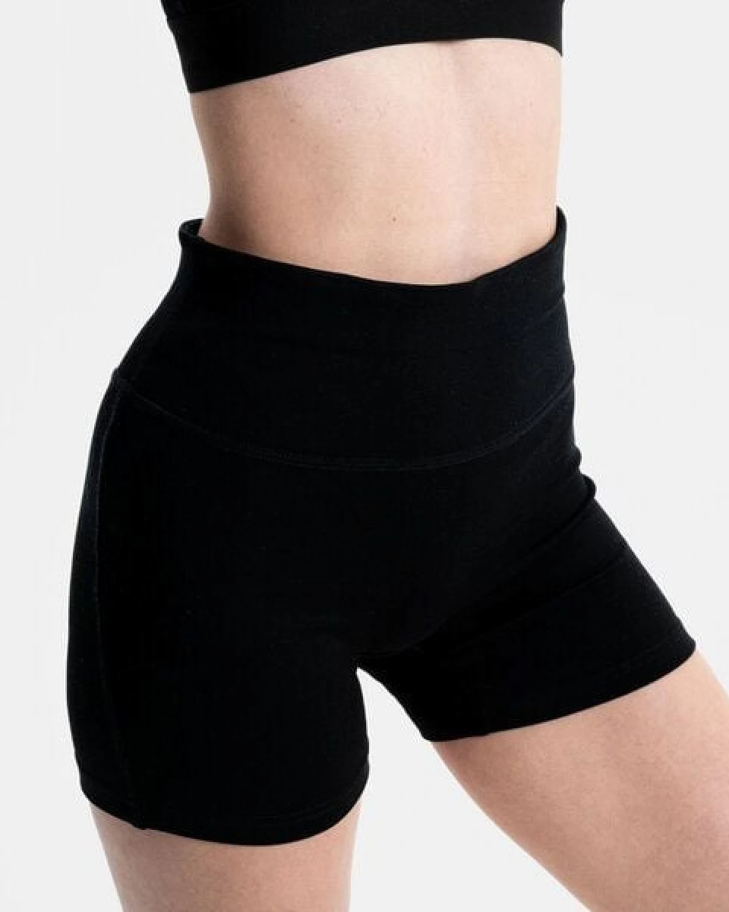 VIDAR Sport Damen Natural Short Leggings – Ansicht 2
