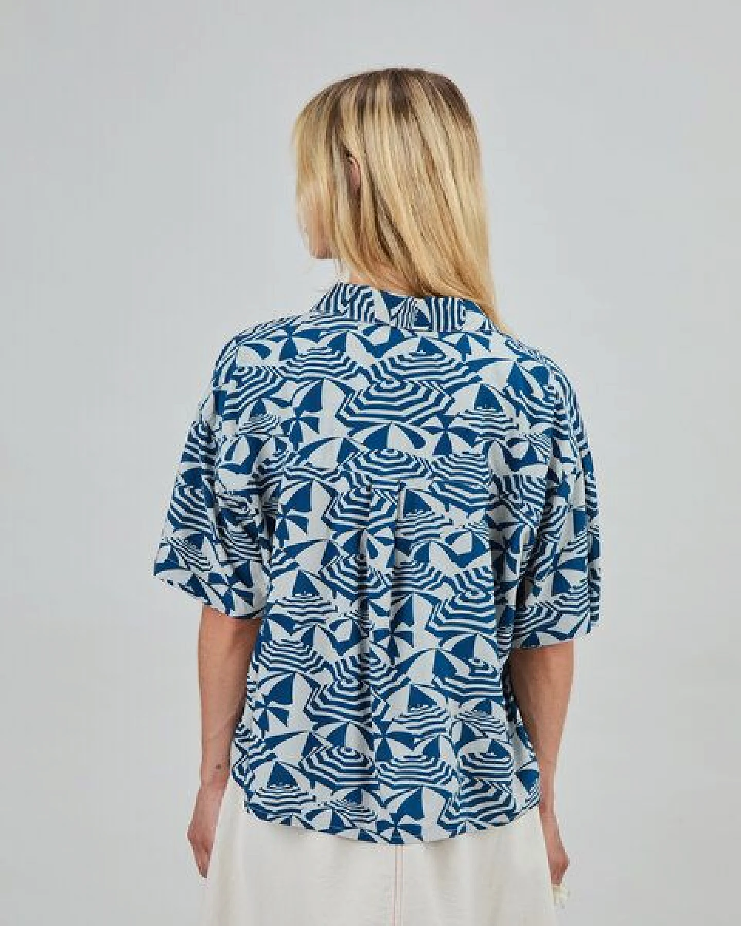 Brava Fabrics Kurzarmbluse Sombrilla – Ansicht 2