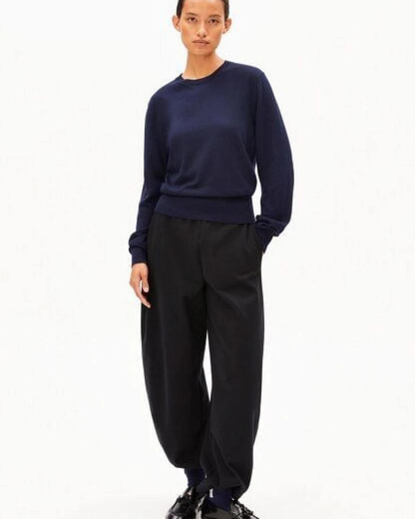 ARMEDANGELS FINE KNIT Damen Pullover aus TENCEL Modal Mix – Ansicht 4