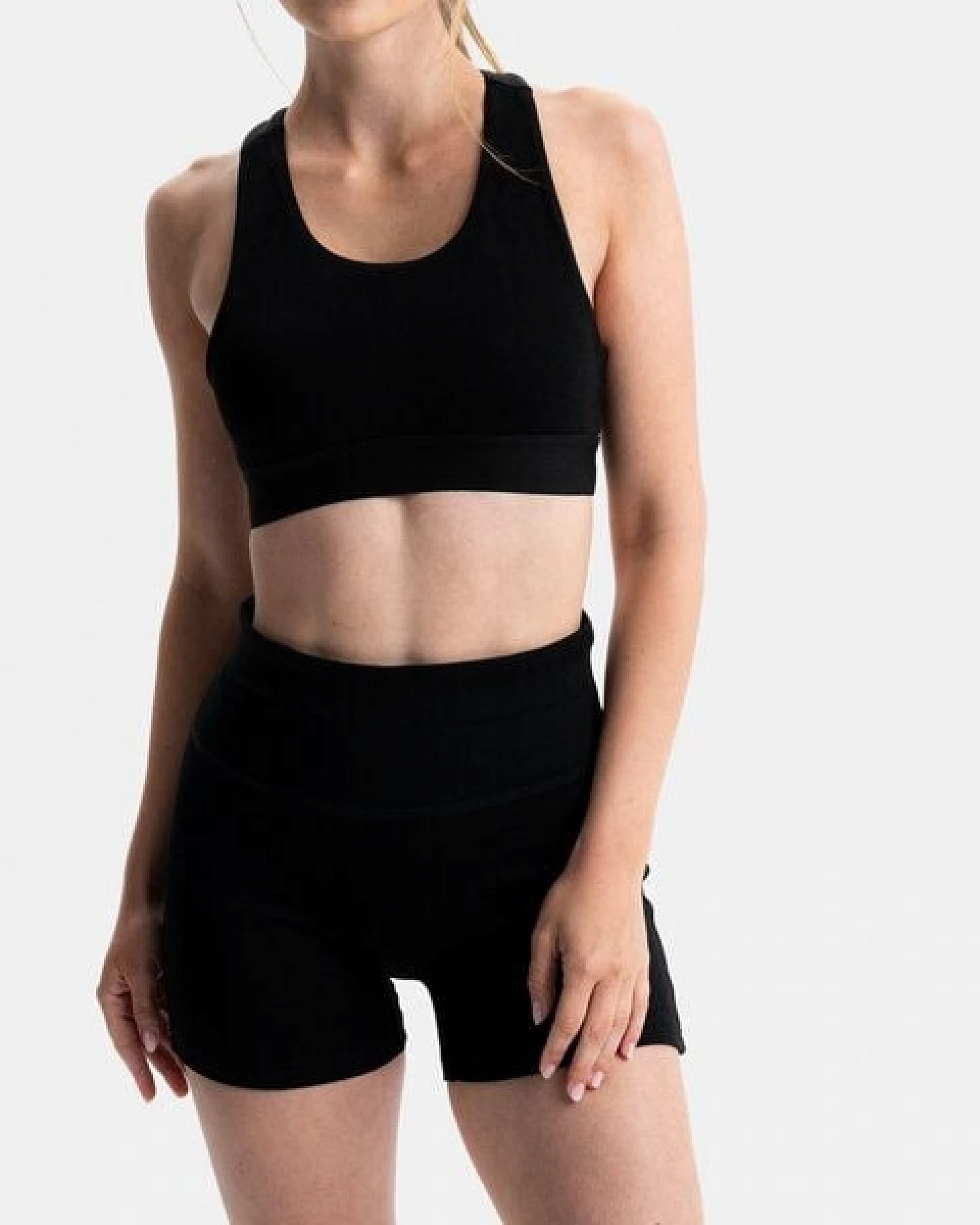 VIDAR Sport Damen Natural Short Leggings – Ansicht 3
