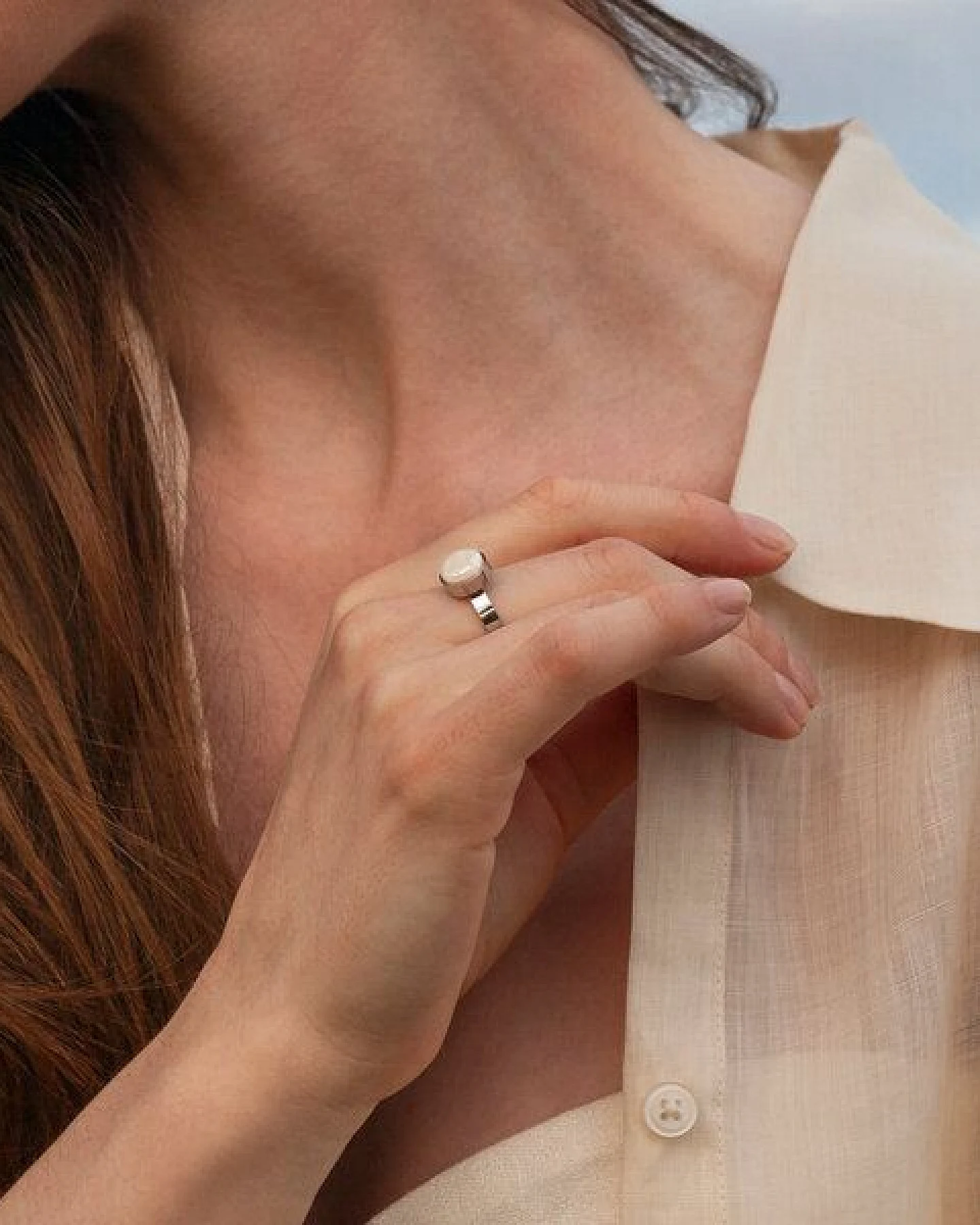ALEXASCHA Größenverstellbarer Ring mit Stein – Ansicht 2
