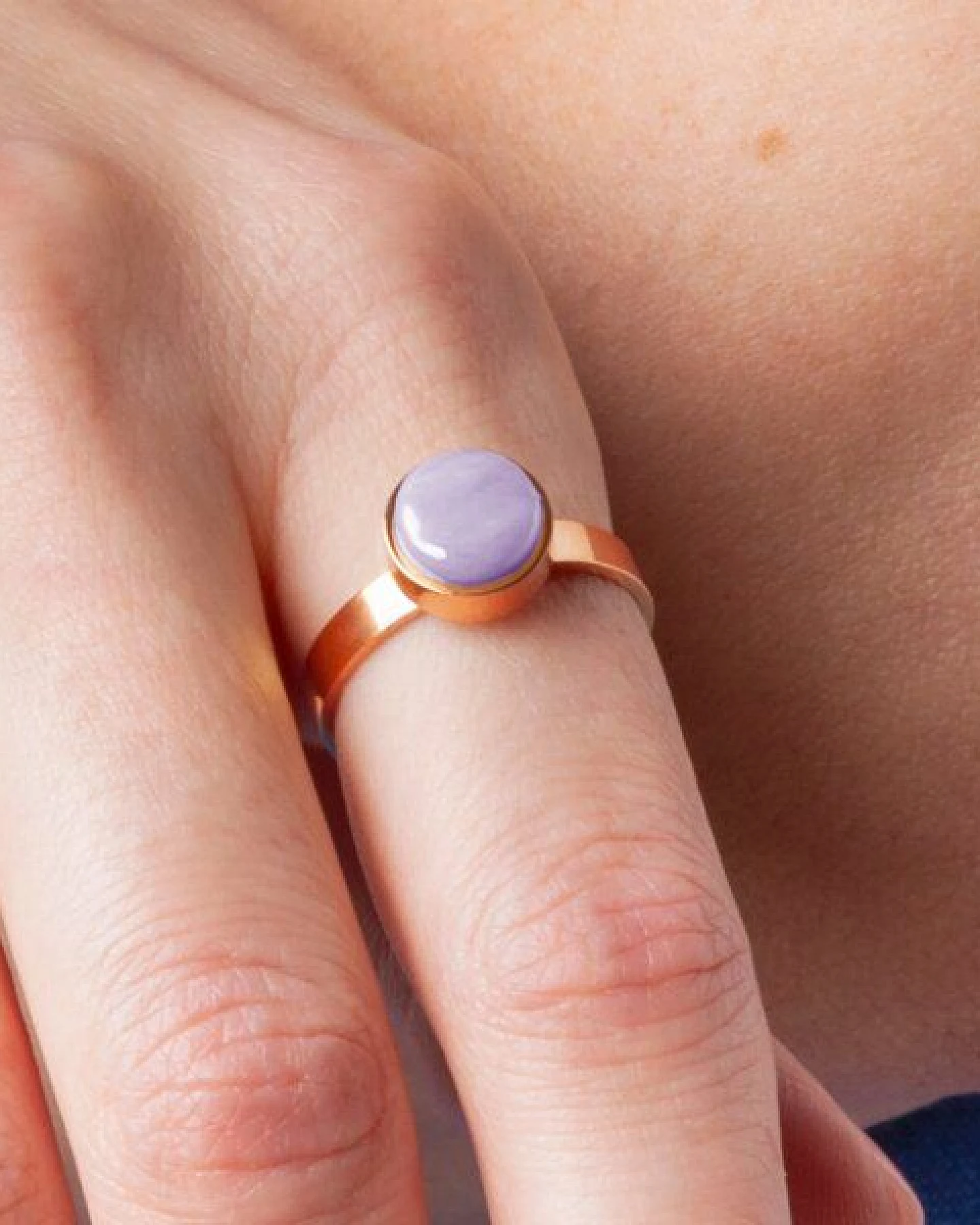 ALEXASCHA Größenverstellbarer Ring mit Stein – Ansicht 3