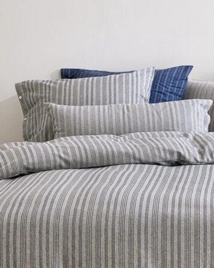 Kissenbezug Velvet Stripe "Yumeko" aus Flanell