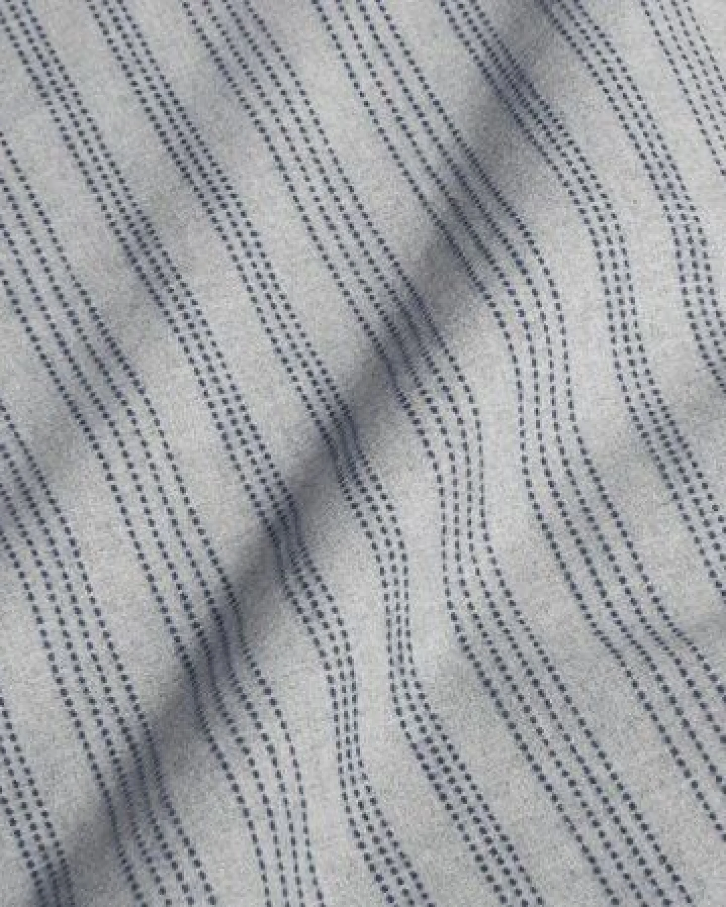 Kissenbezug Velvet Stripe "Yumeko" aus Flanell – Ansicht 4
