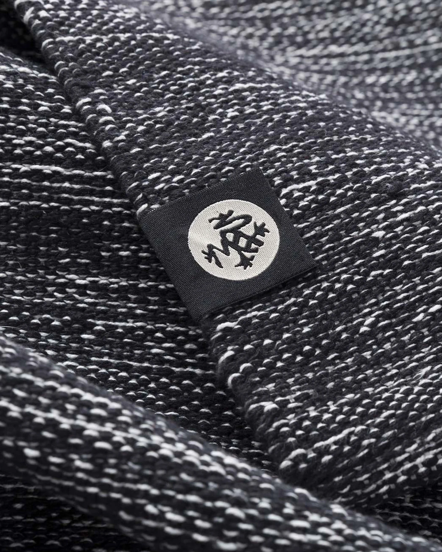 Manduka Yoga Teppich Shala - Black Heather – Ansicht 8