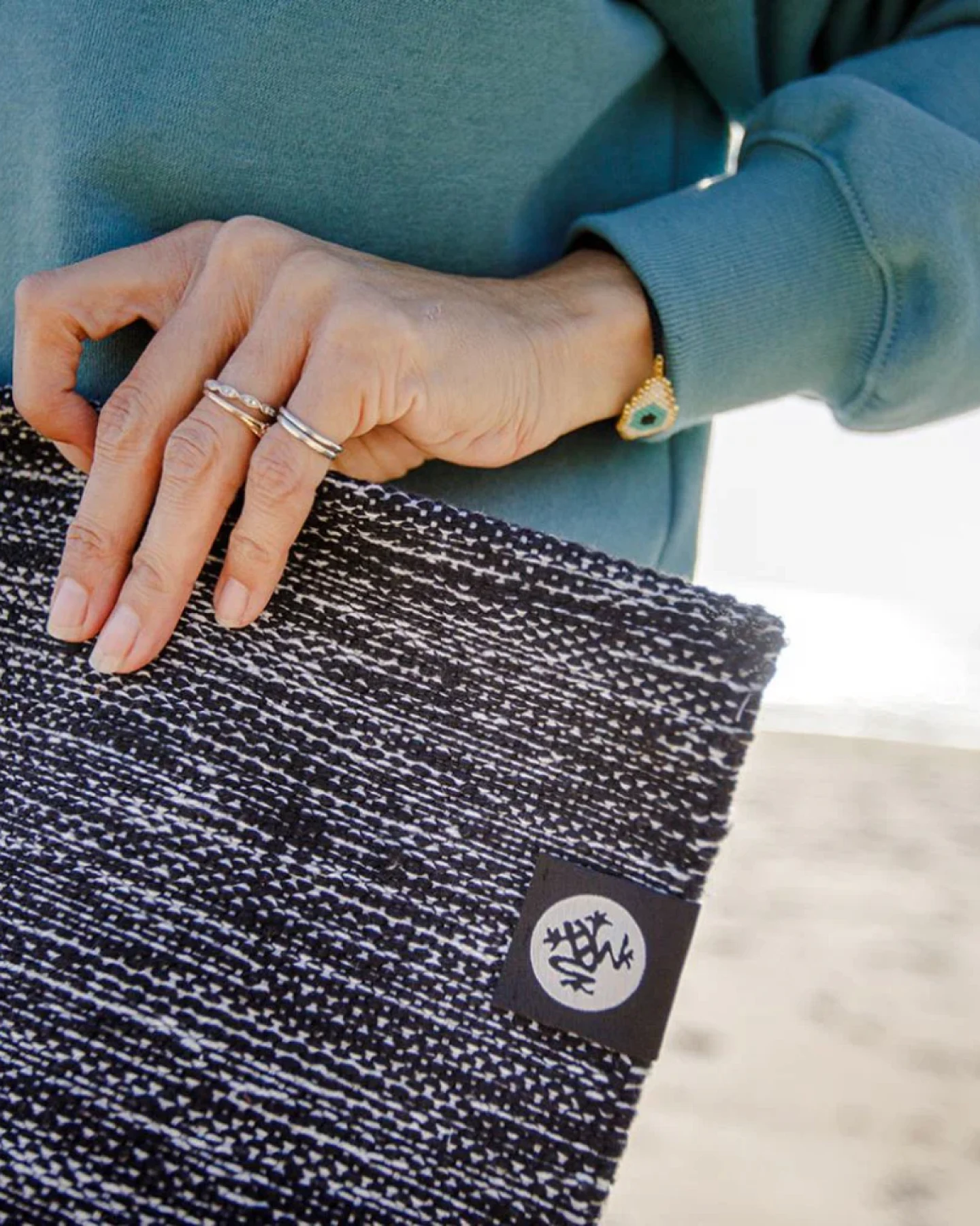 Manduka Yoga Teppich Shala - Black Heather – Ansicht 10
