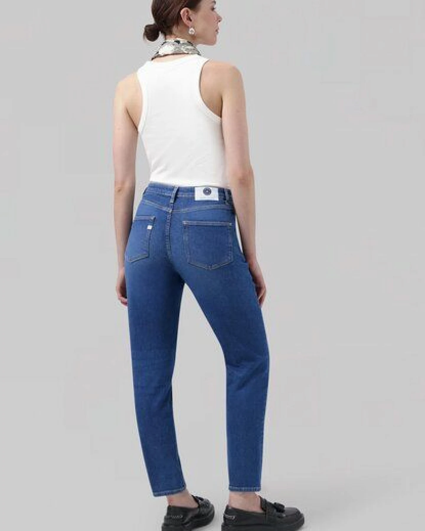 MUD Jeans Damen Jeans "Mams Stretch Tapered - Stone Indigo" – Ansicht 3