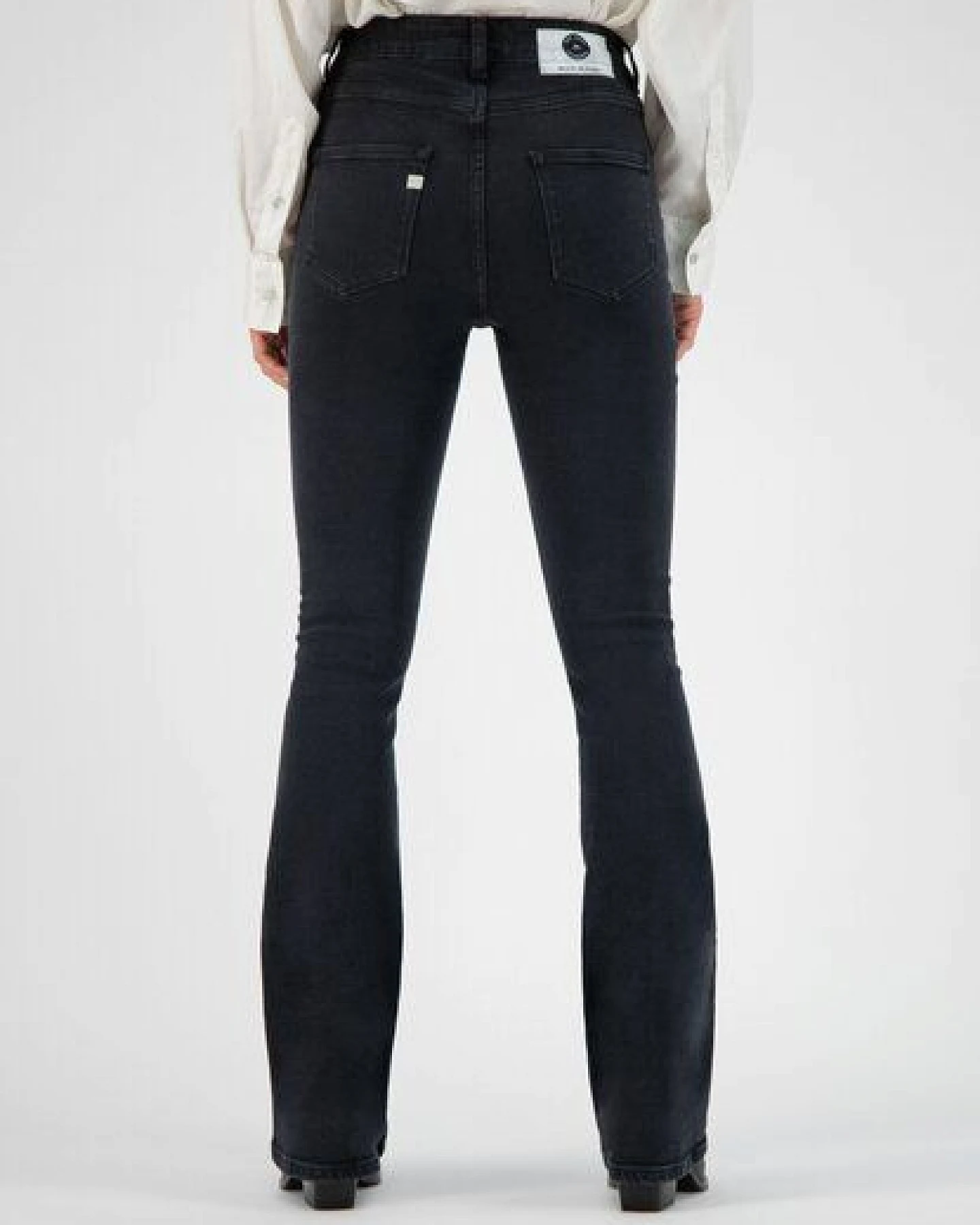 MUD Jeans Damen Jeans "Flared Hazen - Stone Black" – Ansicht 4