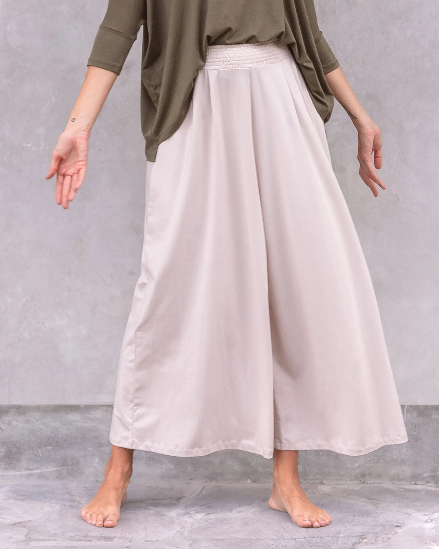 Jaya Organics Yogahose Diana - Creme M – Ansicht 4
