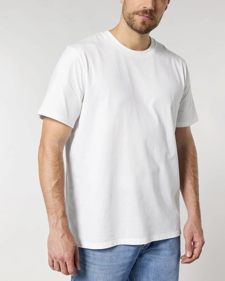 Basic T-Shirt Modell: Creative