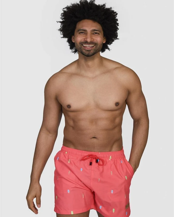 Nachhaltige Badehose mit Print