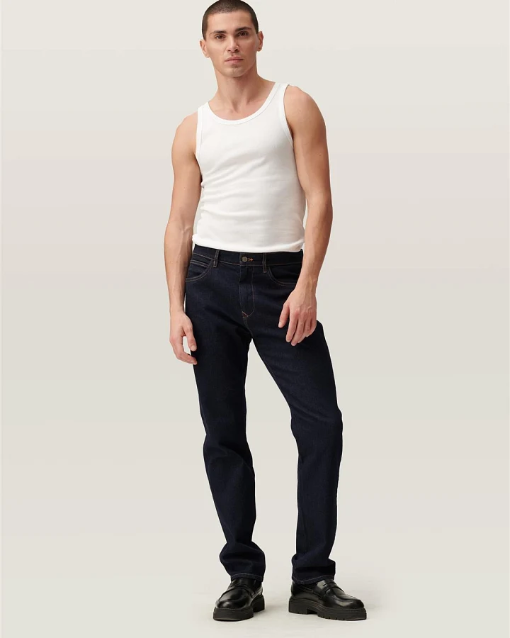Produktseite: Regular Straight Fit Jeanshose Modell: Dusk