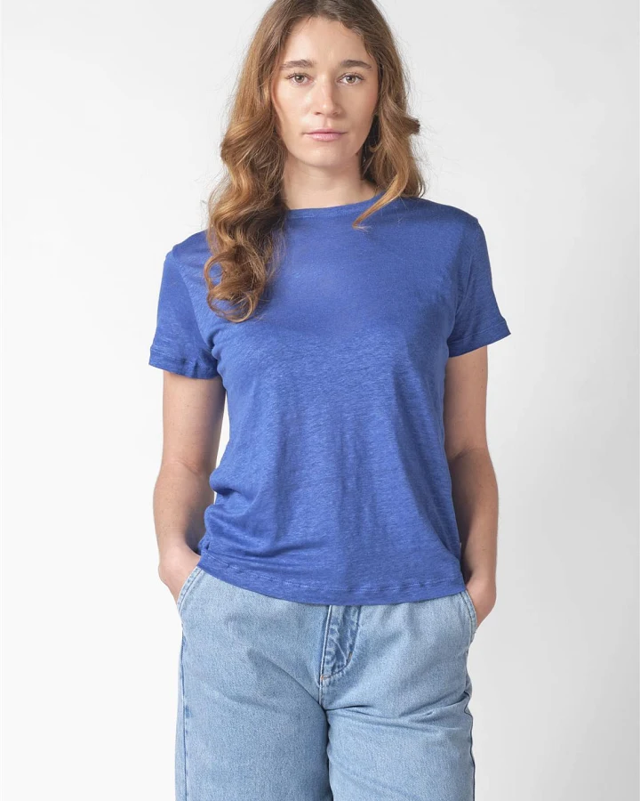 Leinen T-Shirt Modell: Rikke