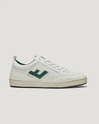Produktseite: Sneaker Modell: Roland V.10