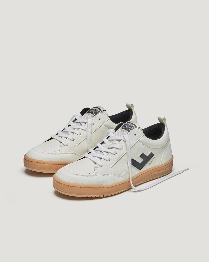 Sneaker Modell: Roland V.10