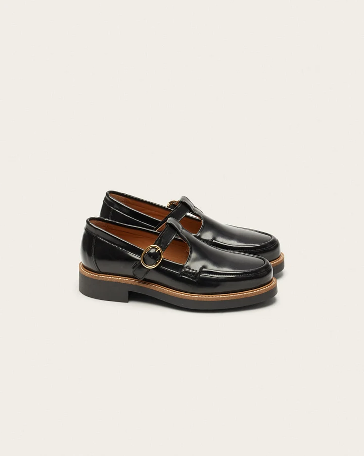 Leder-Derbies Modell: Carmen