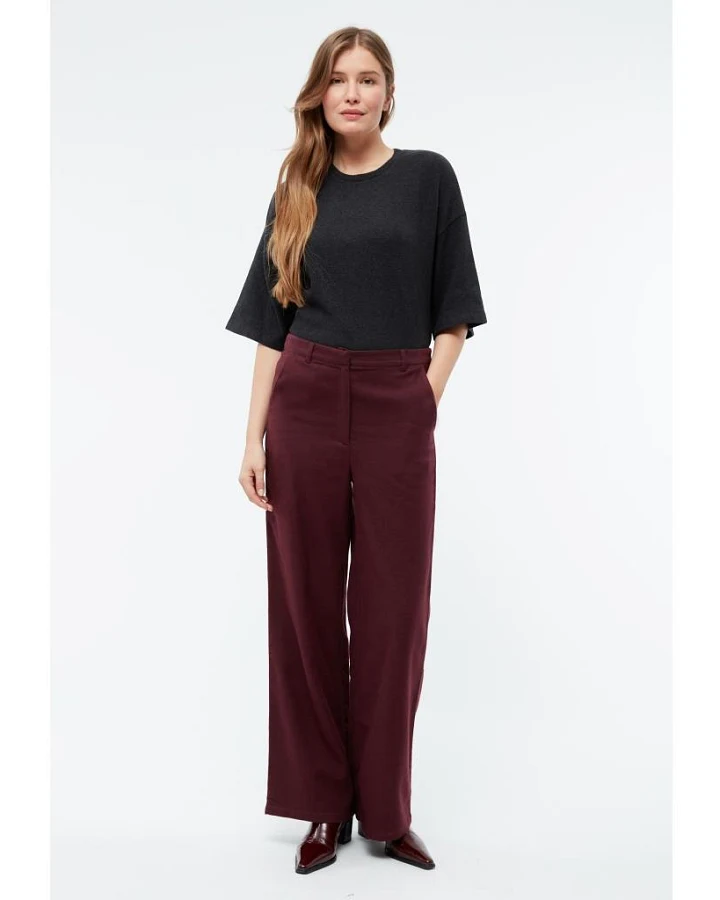 Wide Leg Hose Modell: Beatrice