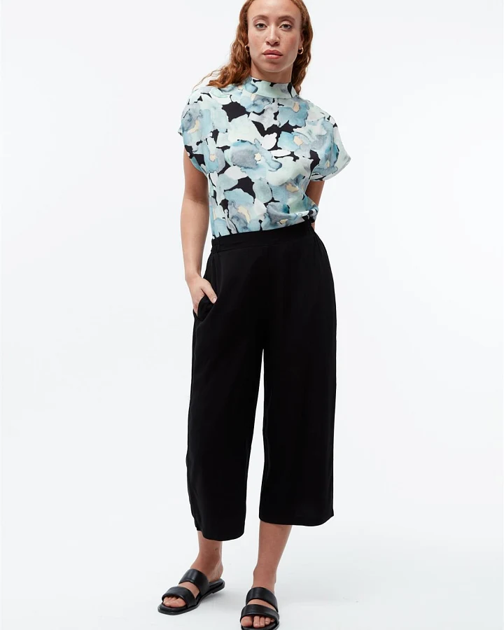 Produktseite: Ecovero Culotte Modell: Anna