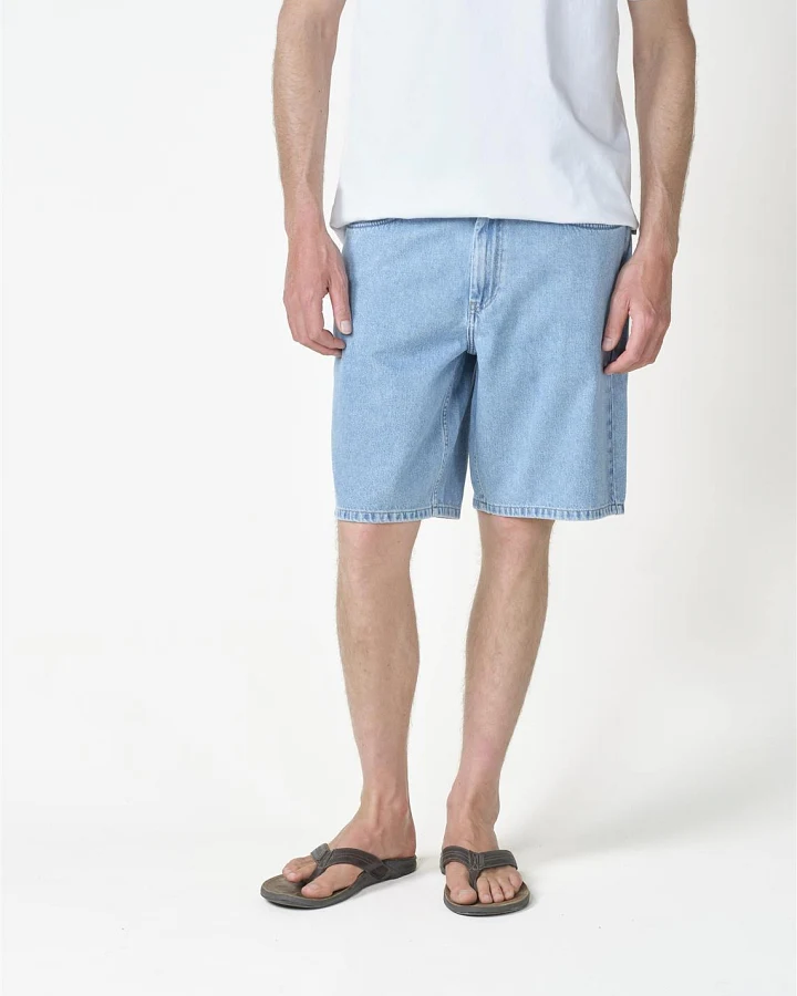 Jeans-Shorts Modell: Bastian