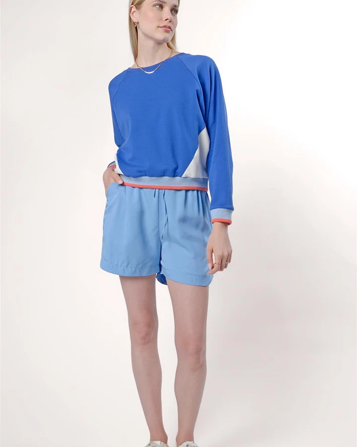 Shorts Modell: Lavisaina