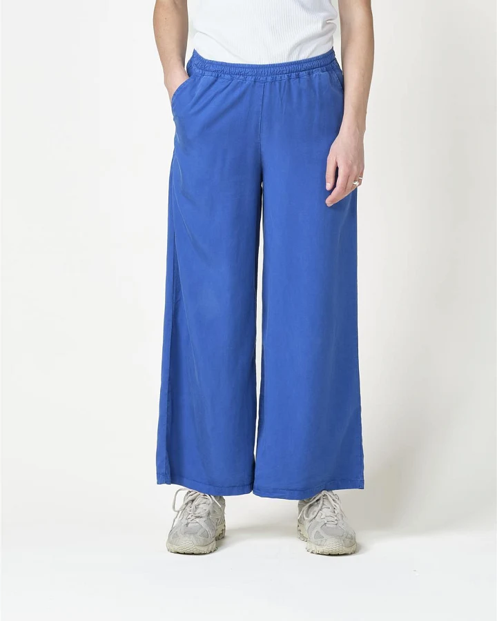 Surf Blue