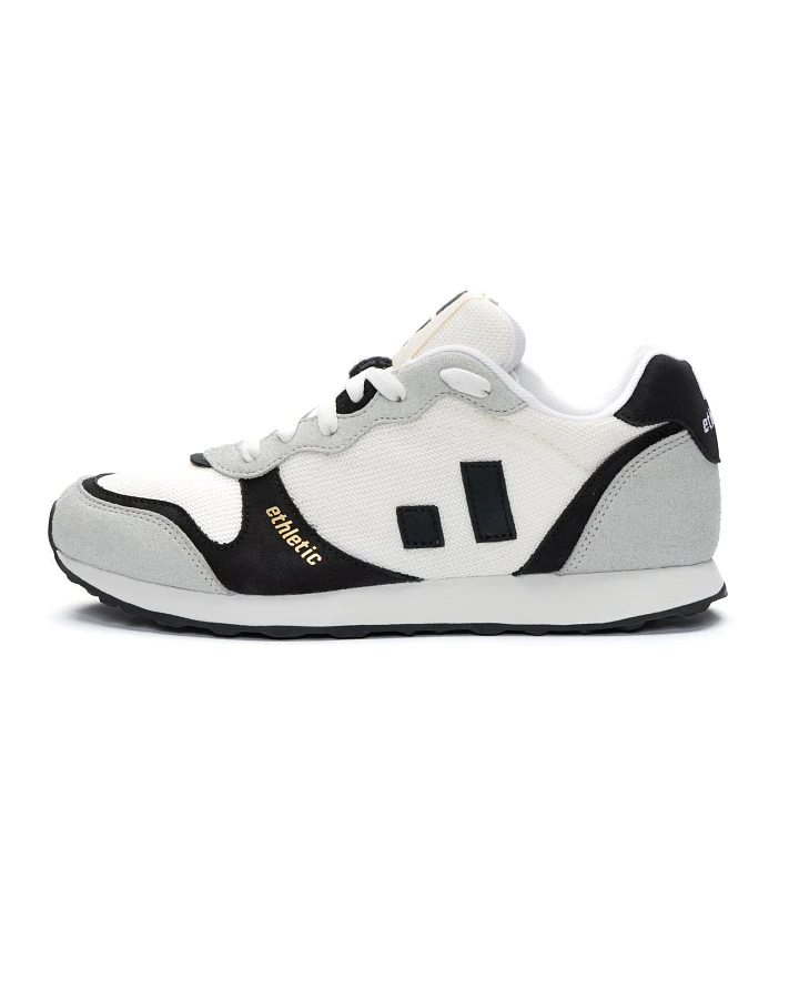 Chalk White/Jet Black