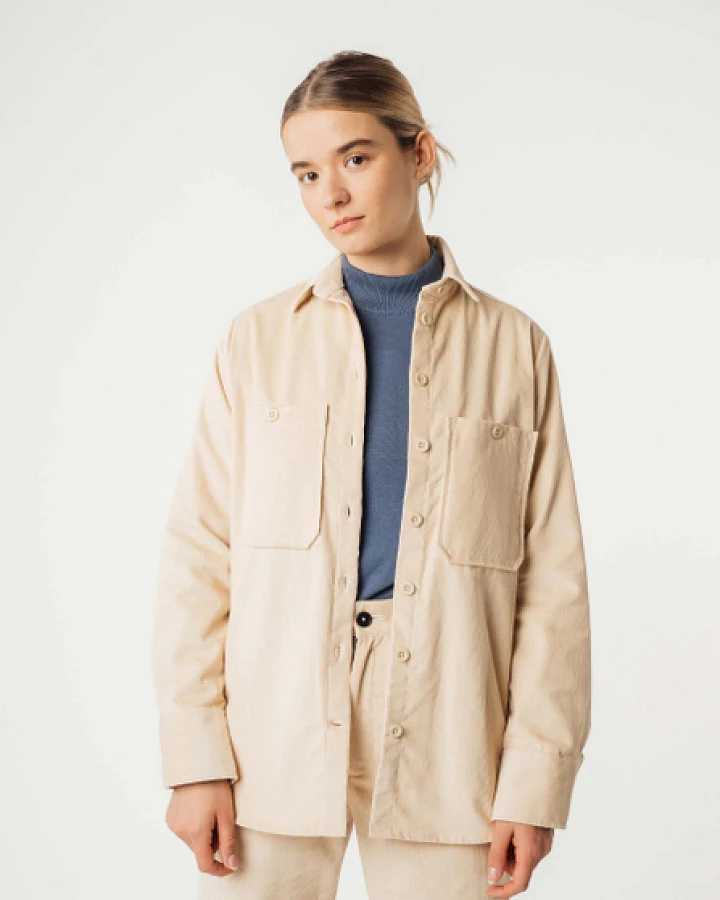 Cord Overshirt Modell: Jiya