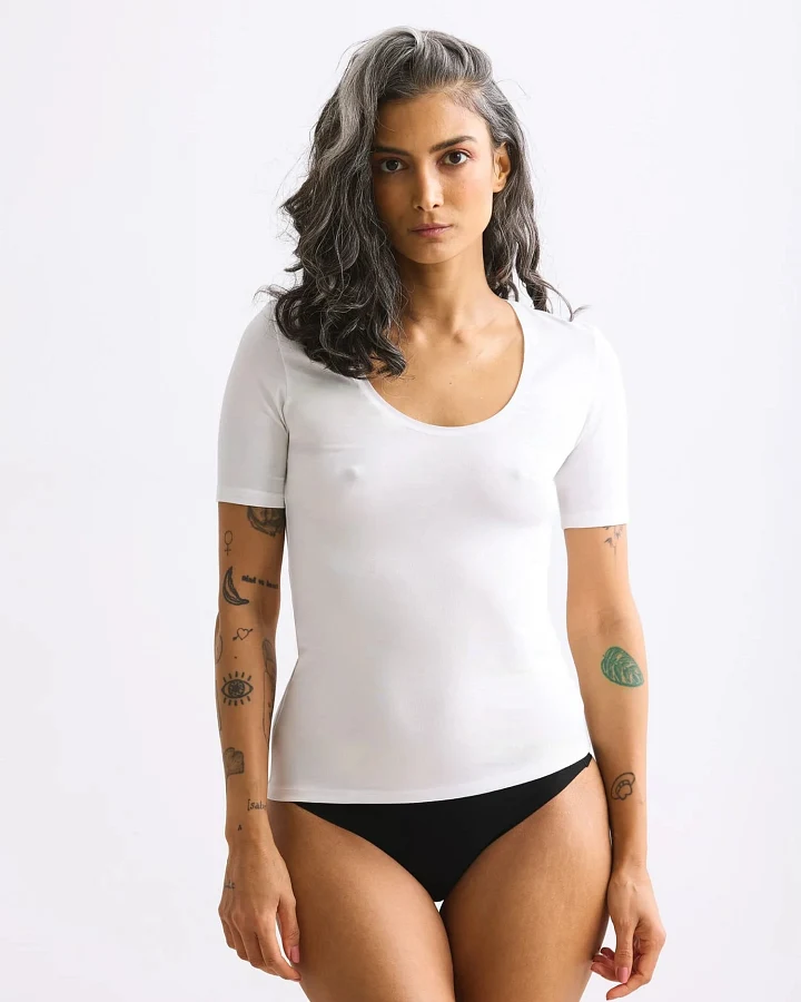 Produktseite: erlich textil Light Touch tiefausgeschnittenes T-shirt im 2er Pack für Frauen aus Lyocell in ecru