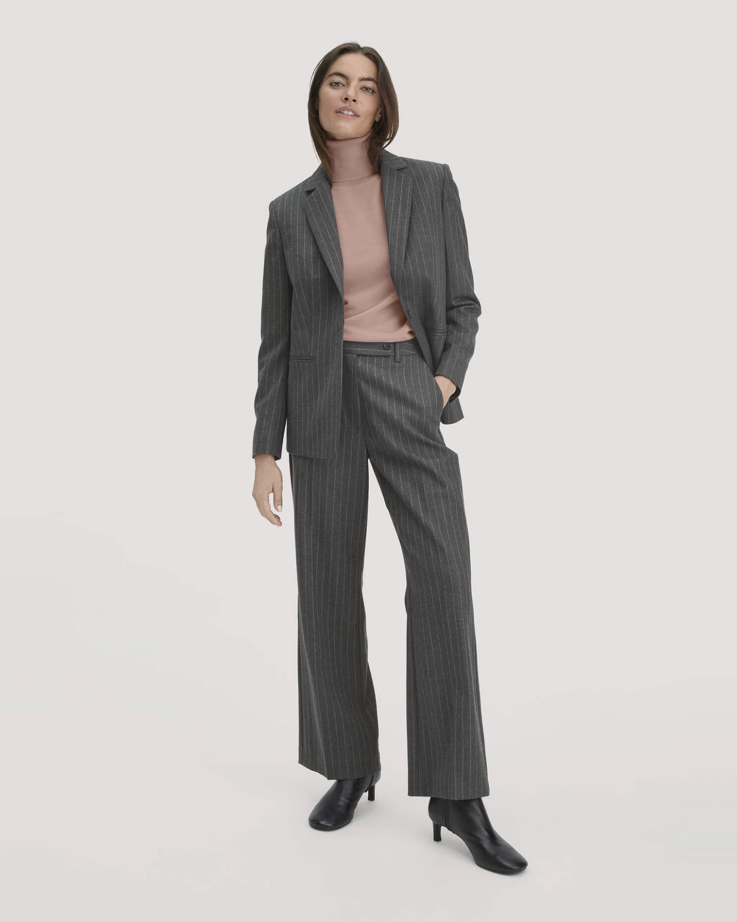 hessnatur Damen Strick Rollkragen Pullover Slim aus Bio-Merinowolle - rosa - Größe XXL – Ansicht 2