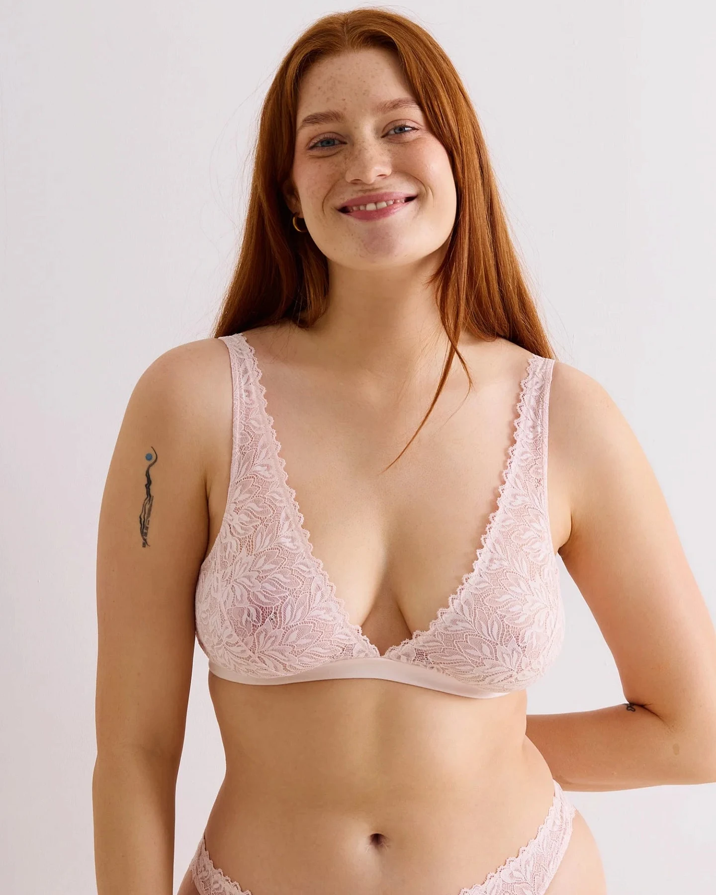 erlich textil Dreamy Lace Plunge BH für Frauen aus Polyamid in chilirot – Ansicht 2