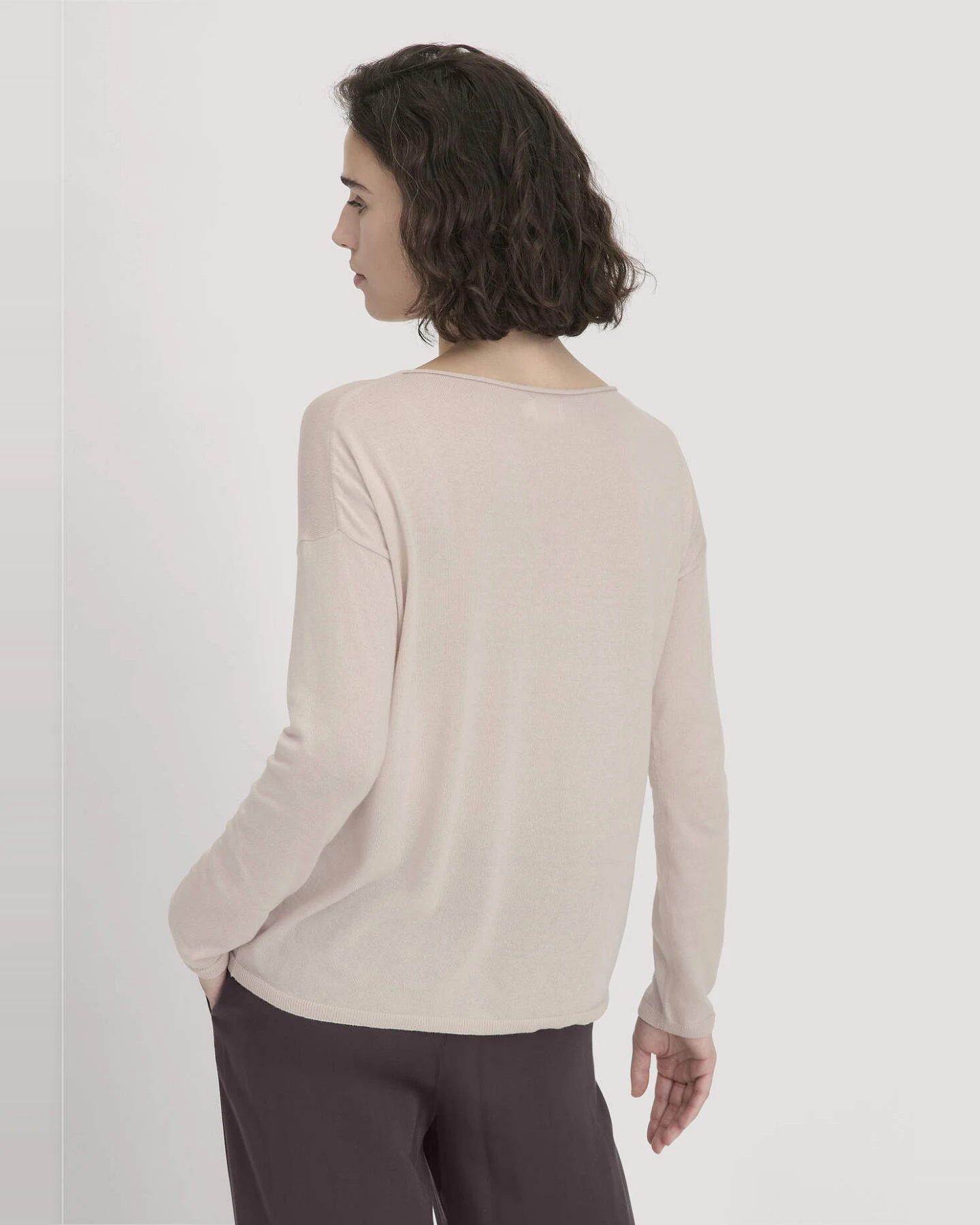 hessnatur Damen Strick Pullover Oversize aus TENCEL™ Lyocell mit Bio-Baumwolle - beige - Größe XL – Ansicht 3
