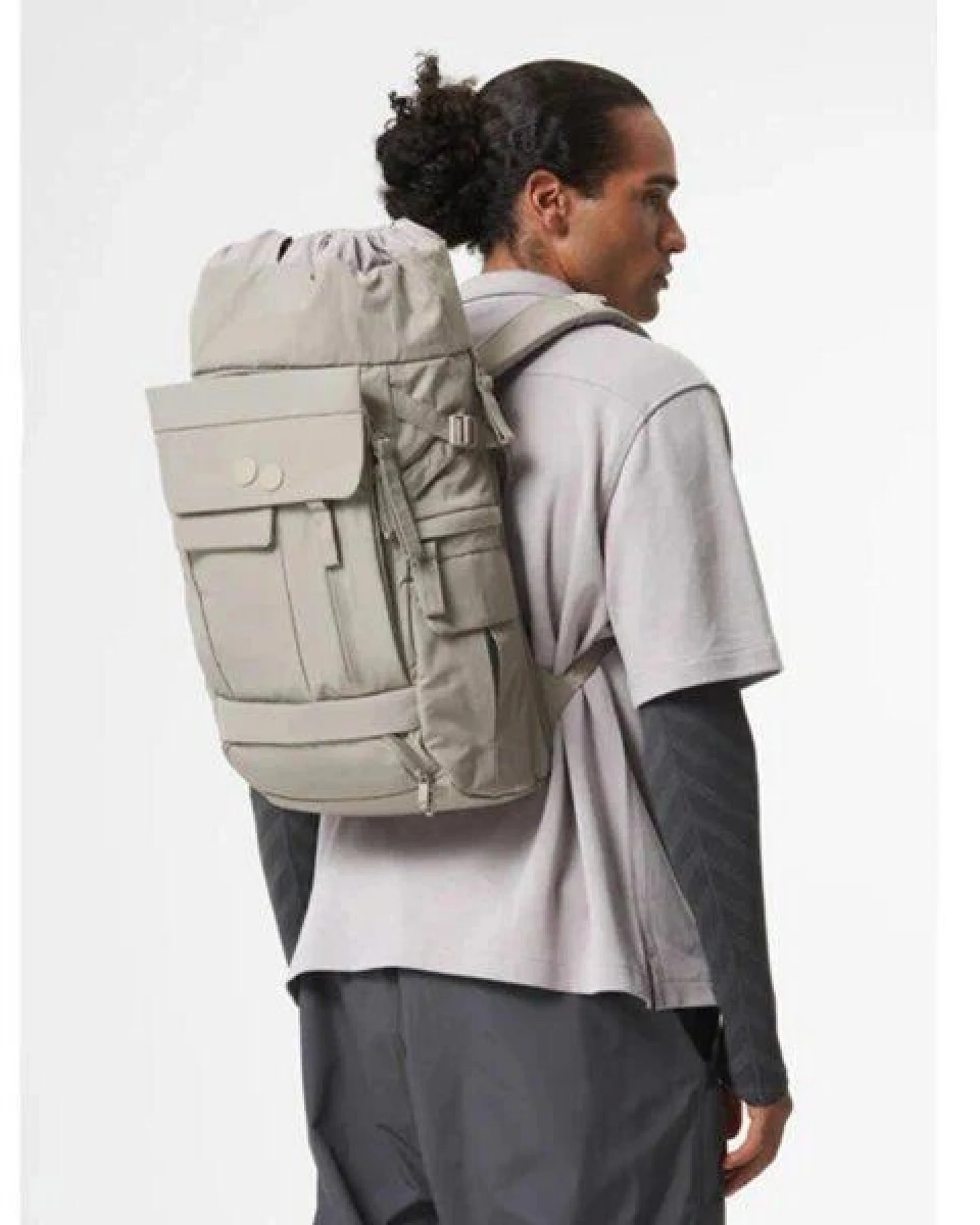 pinqponq Blok Medium Crinkle - Rucksack aus recycletem Nylon – Ansicht 3