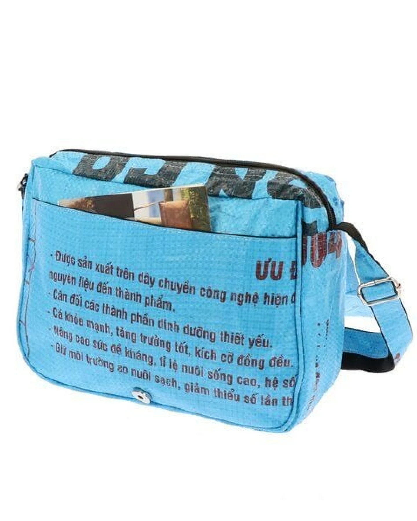 MoreThanHip Handtasche aus recycelten Zement- oder Tierfuttersäcken Qinisa – Ansicht 4