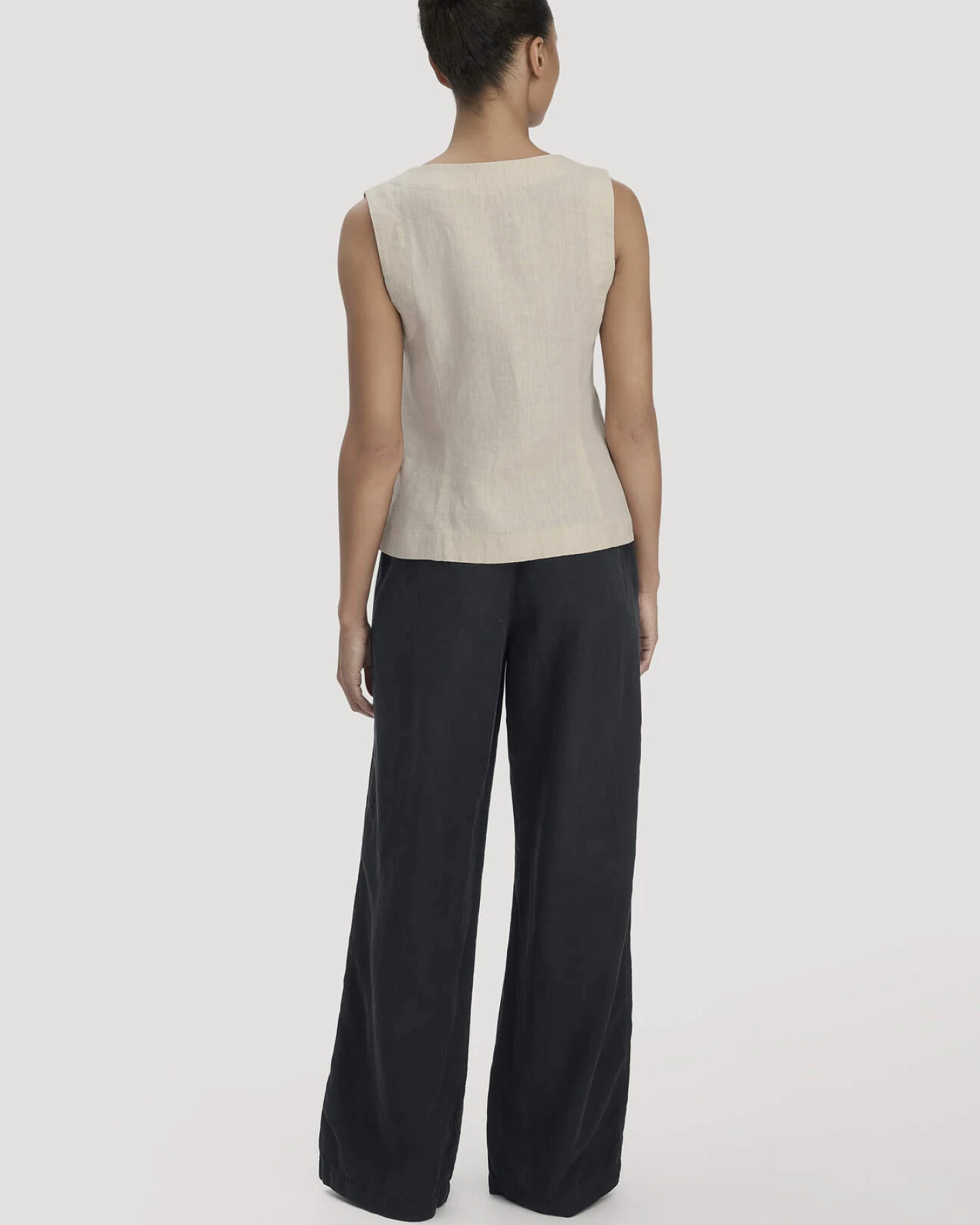 hessnatur Damen Hose Wide Leg aus TENCEL™ Lyocell mit Leinen - schwarz - Größe 48 – Ansicht 2