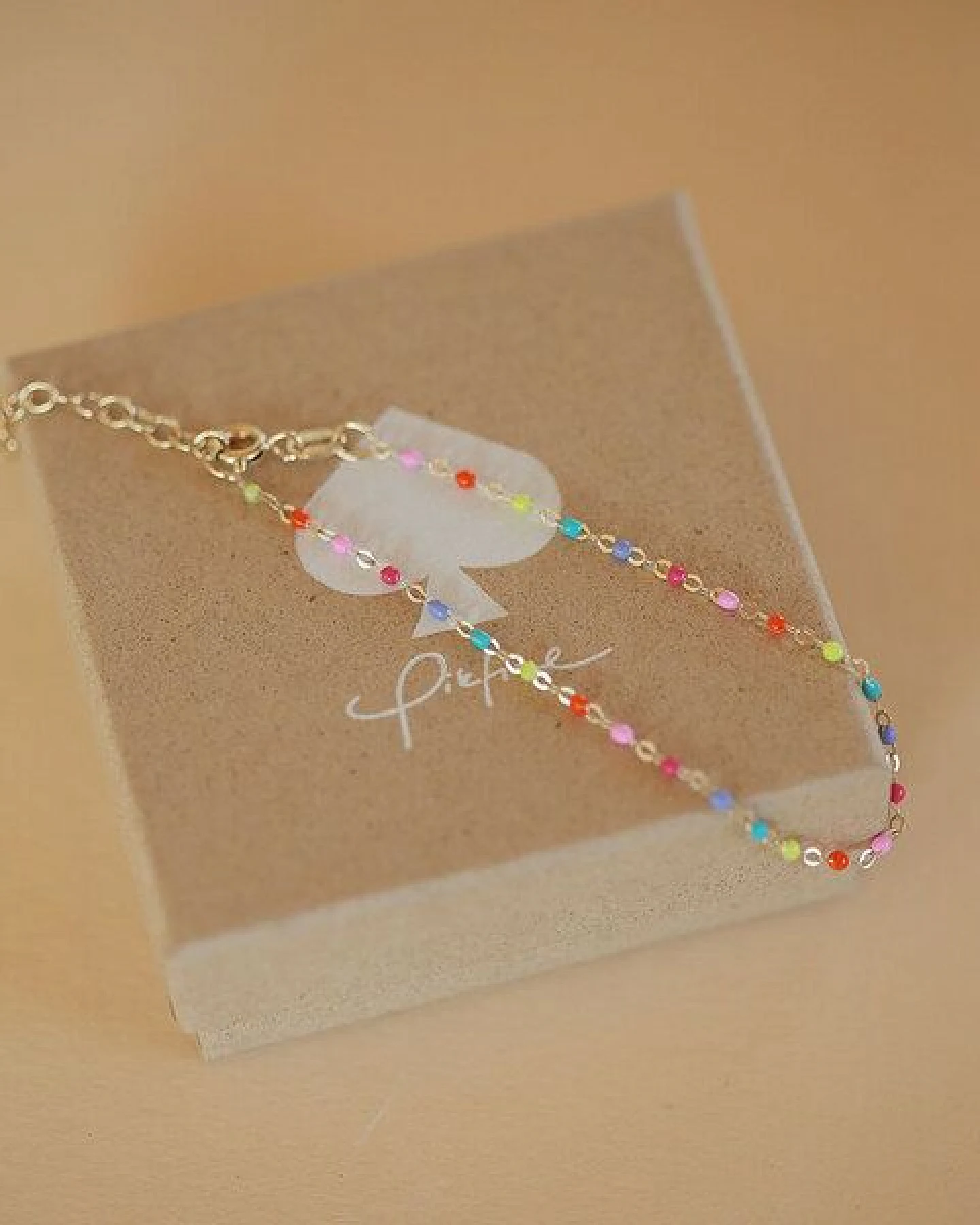 pikfine Buntes Perlenarmband "Lumi" / silber oder vergoldet – Ansicht 2