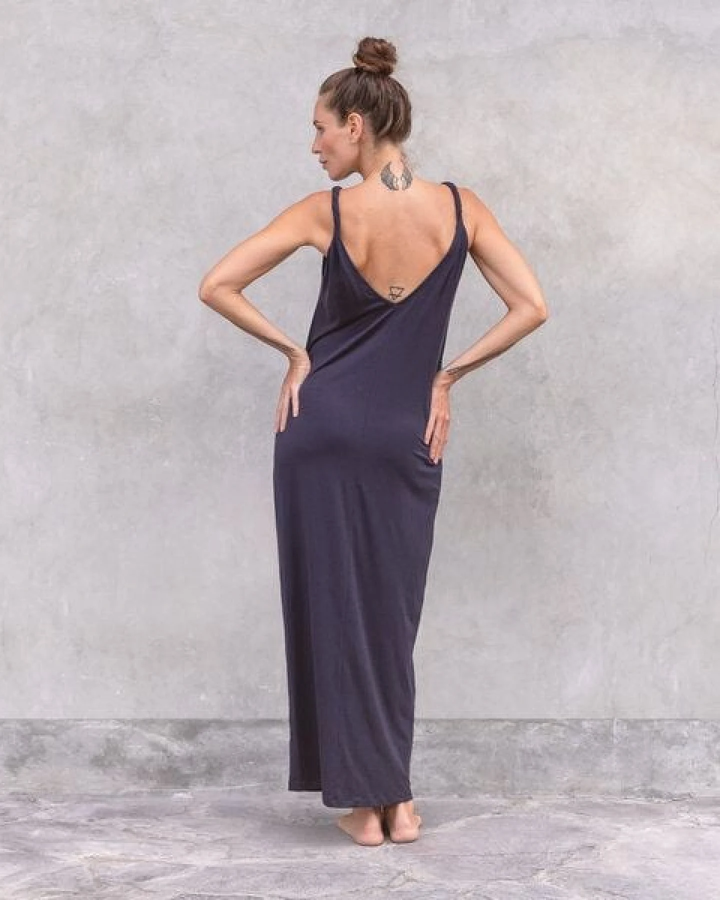Jaya LEA - elegantes Sommerkleid in Maxi-Länge aus weich fließendem Tencel/Biobaumwoll Mix – Ansicht 2