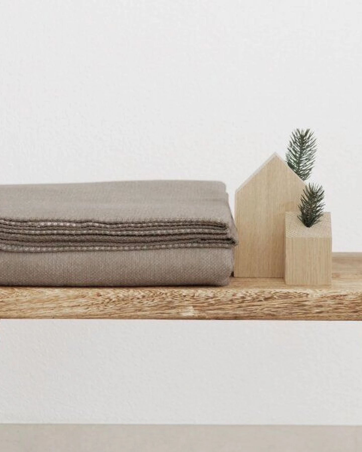 RIEMA Germany super weiche XL-Kuscheldecke aus Baumwolle THOR - Made in Germany – Ansicht 2