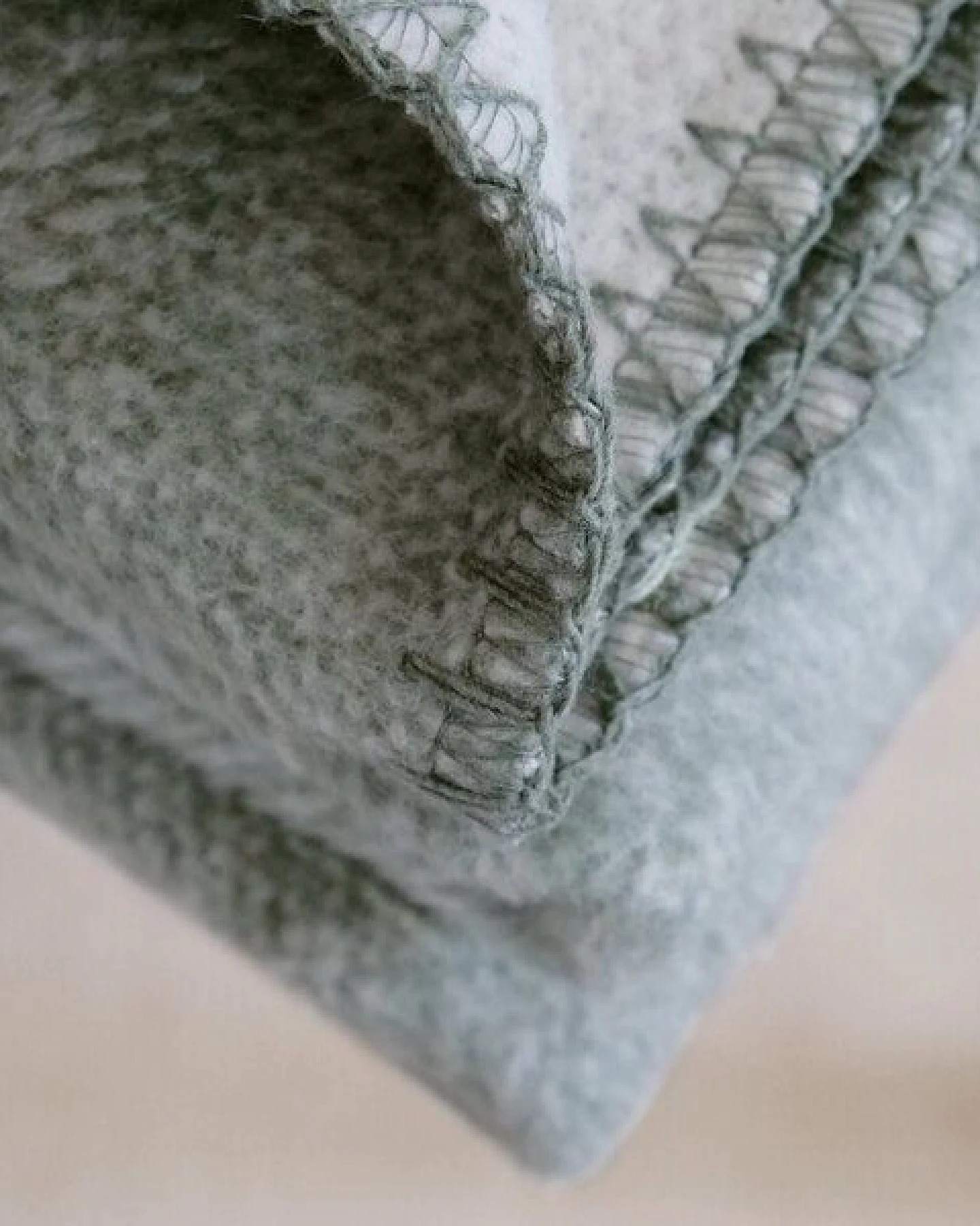 RIEMA Germany super weiche XL-Kuscheldecke aus Baumwolle THOR - Made in Germany – Ansicht 2