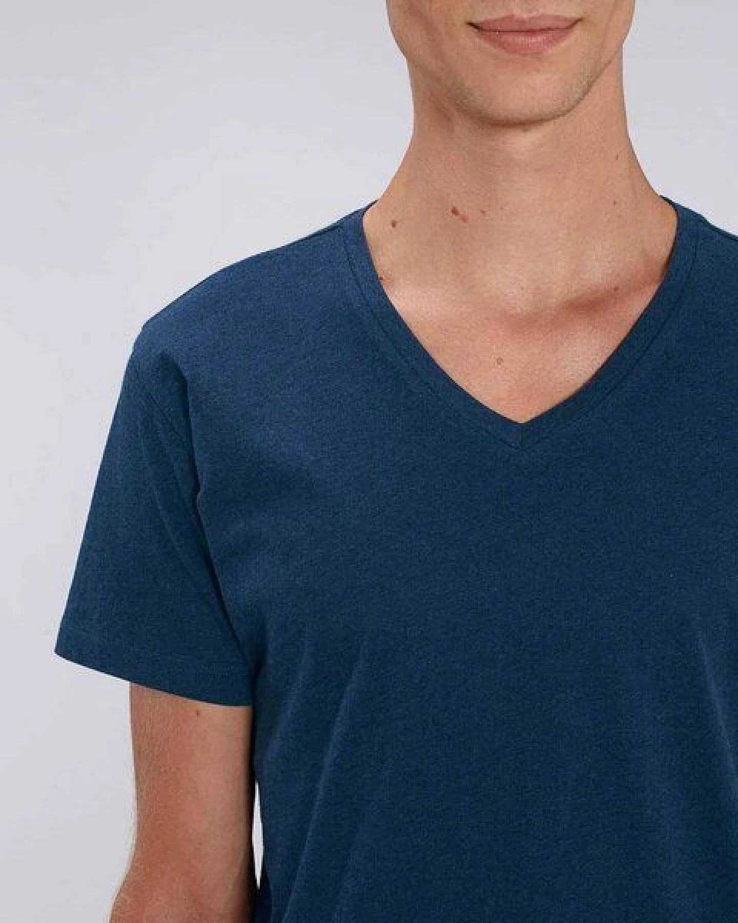 YTWOO Männer Bio T-Shirt mit V-Ausschnitt, versch. Farben meliert – Ansicht 3